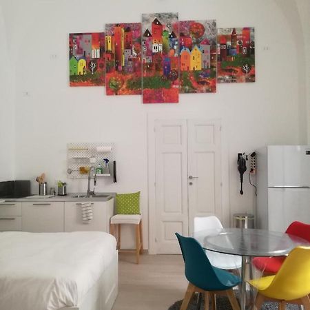 Appartamento House Of Colors Bari Esterno foto